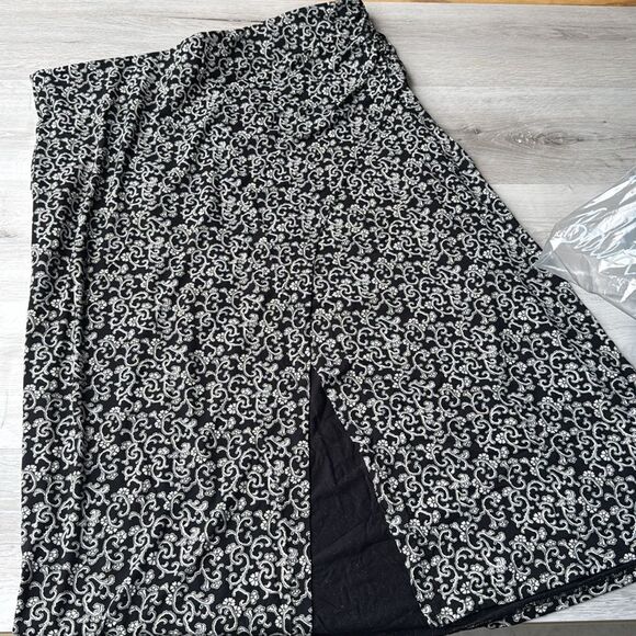 BODEN sides‎ split jersey skirt black abstract vine size 20-22R NWT in packaging - Picture 3 of 4